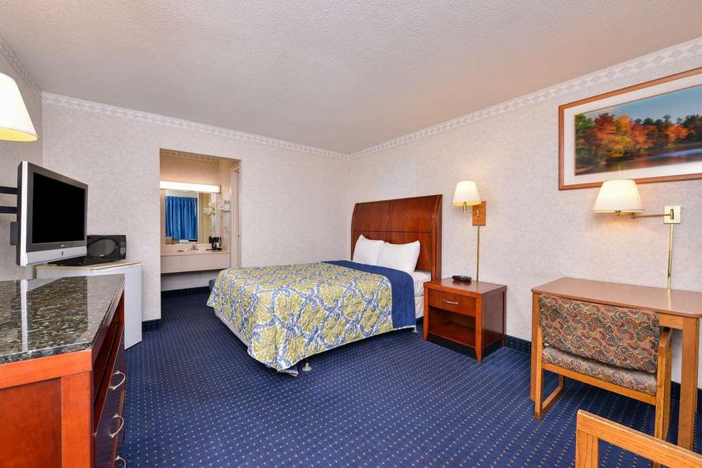 Americas Best Value Inn Of Decatur Pokoj fotografie