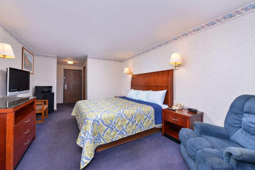 Americas Best Value Inn Of Decatur Pokoj fotografie