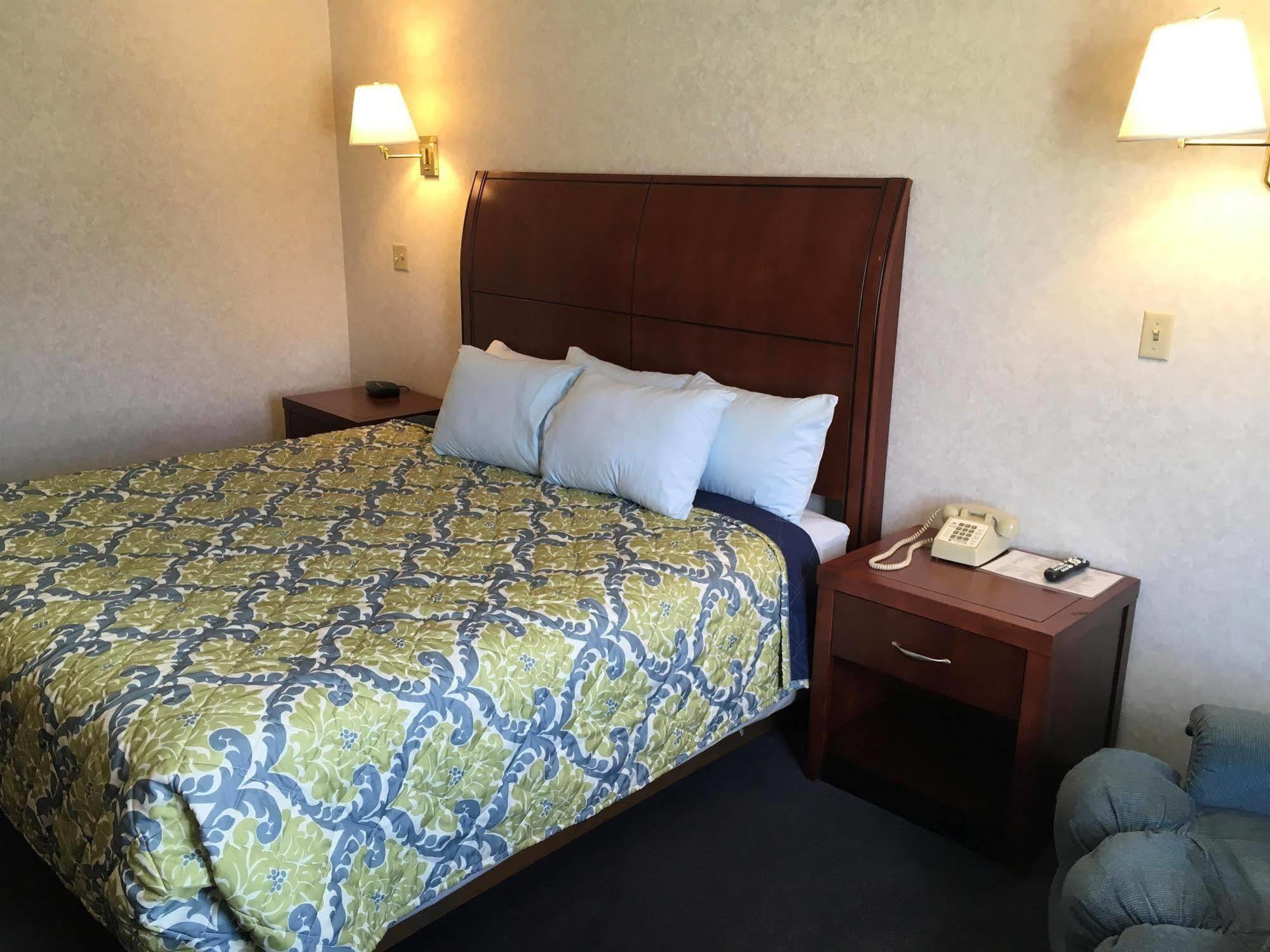 Americas Best Value Inn Of Decatur Exteriér fotografie
