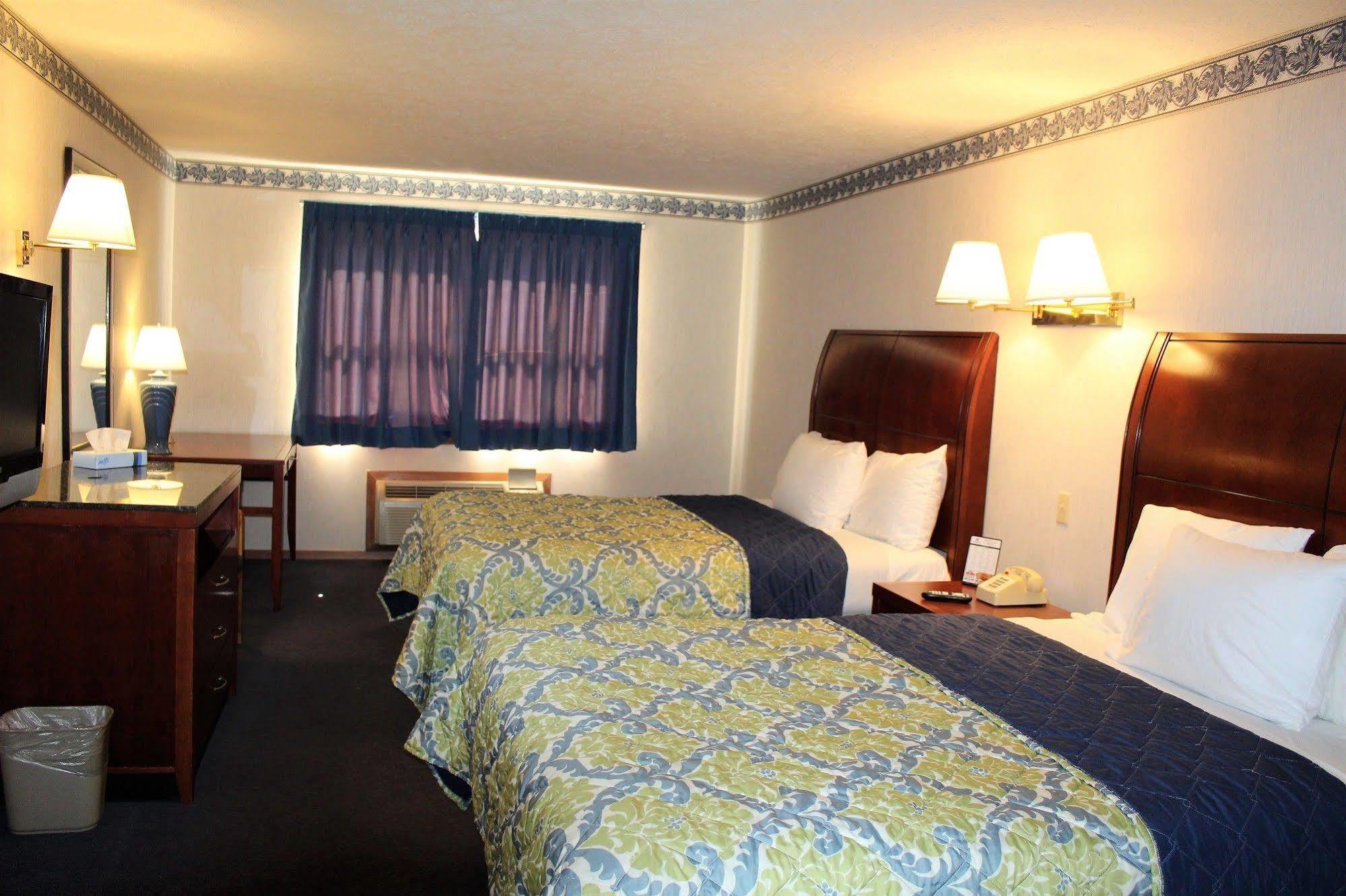 Americas Best Value Inn Of Decatur Exteriér fotografie
