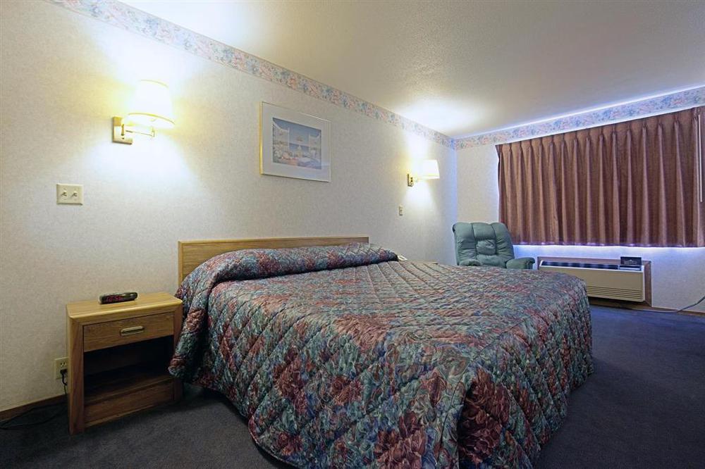 Americas Best Value Inn Of Decatur Pokoj fotografie